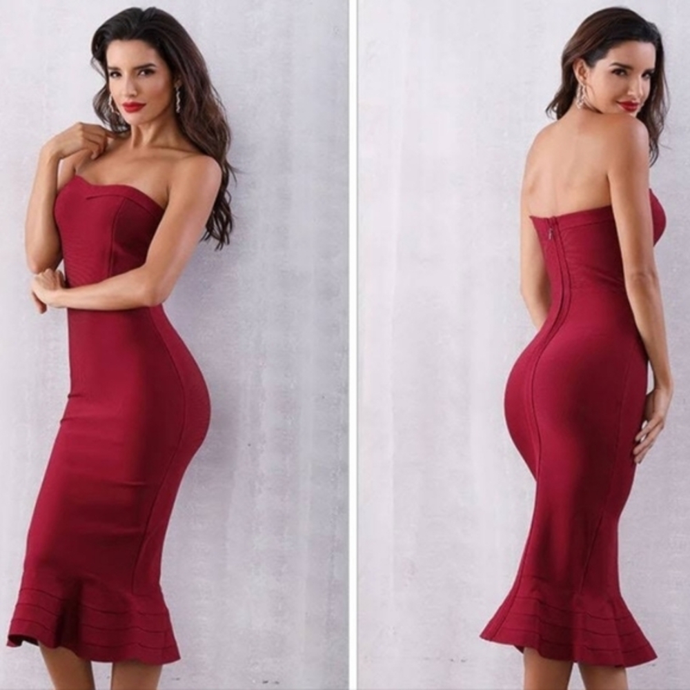 Antonia Burgundy Red Strapless Fluted-Hem Bandage Dress